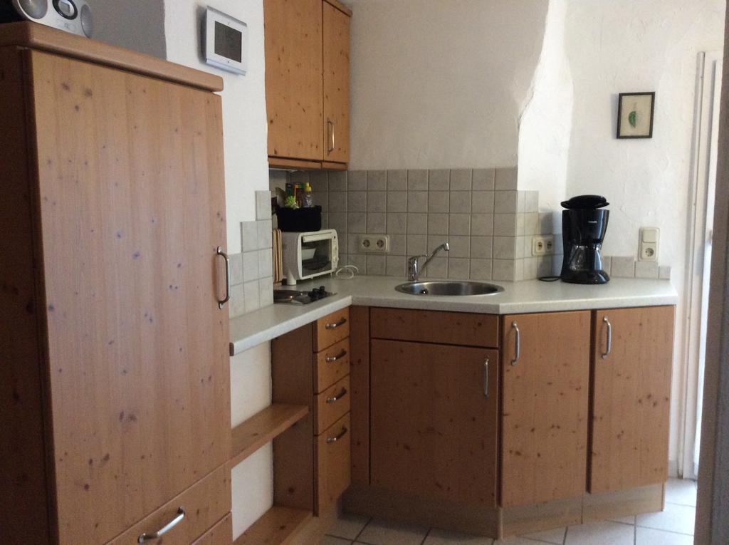 Winzerhaeuschen, Weingut Th. Mueller Apartment Reil Luaran gambar